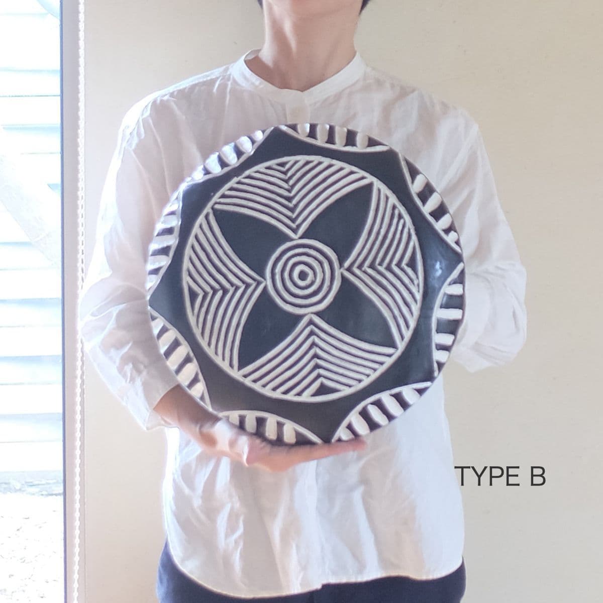 シールドB