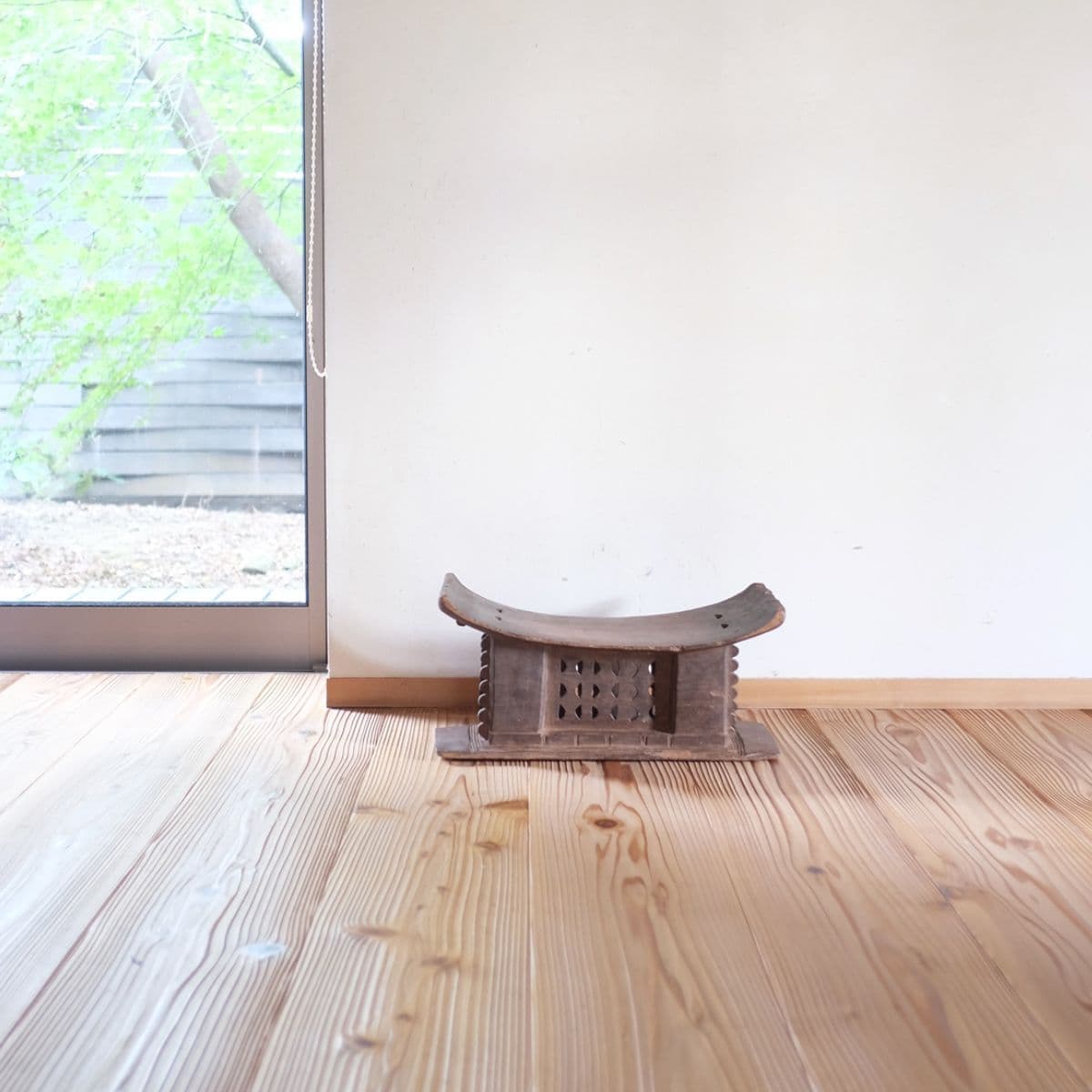Ashanti stool