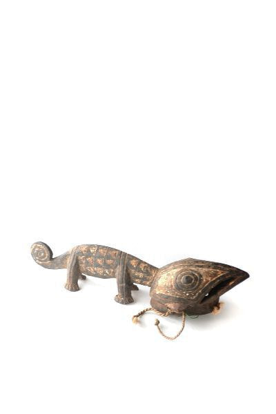 カメレオンのマスク