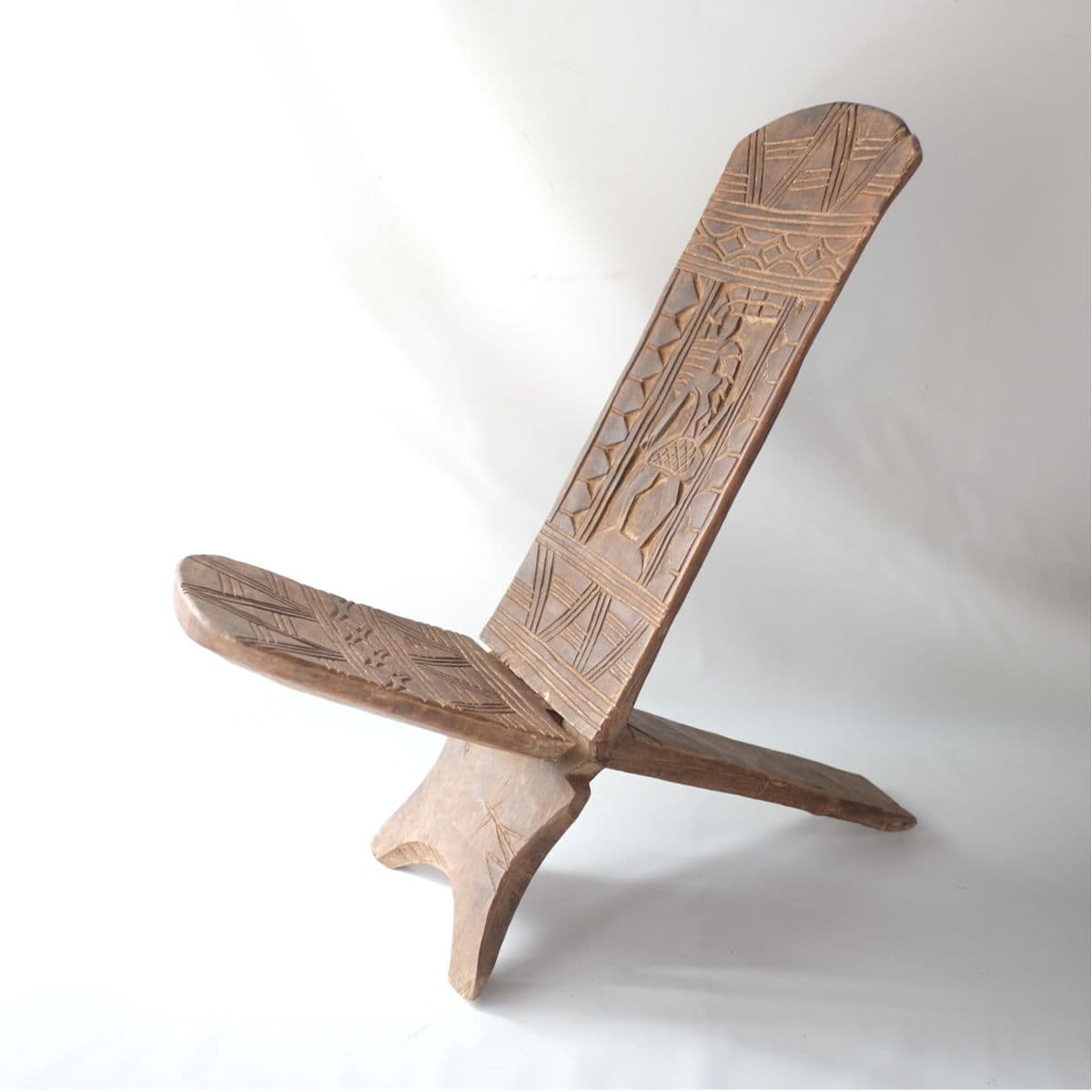 アフリカンチェア